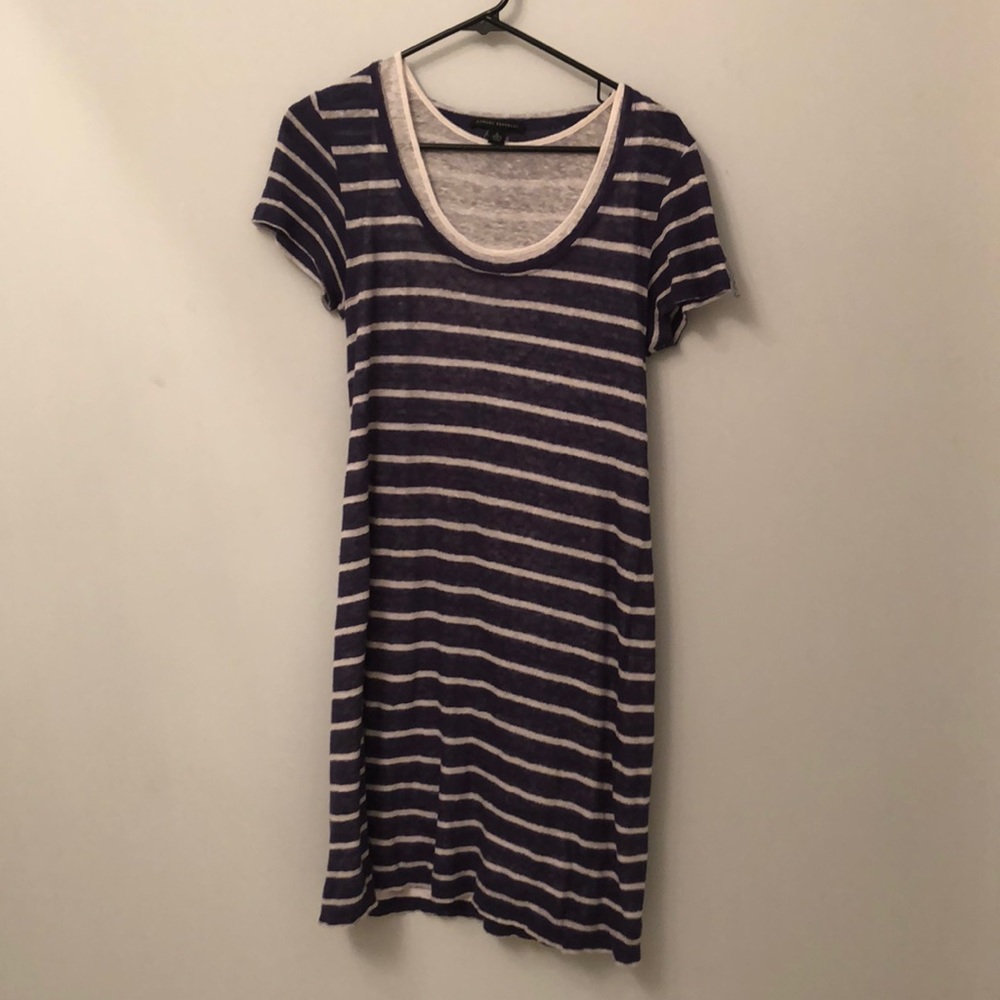 Dress women’s small